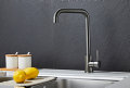 Kjøkkenbatteri vinklet L-form gunmetal